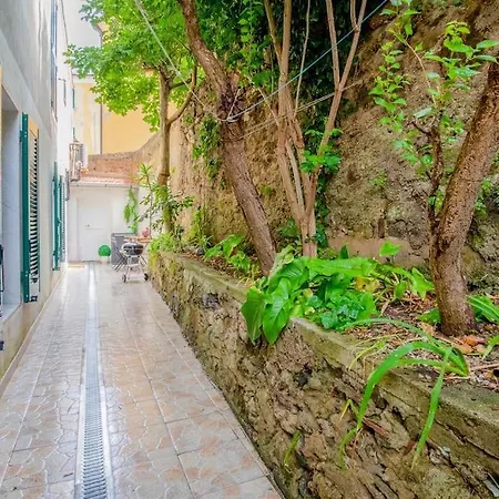 Casasmeraldo Apartment