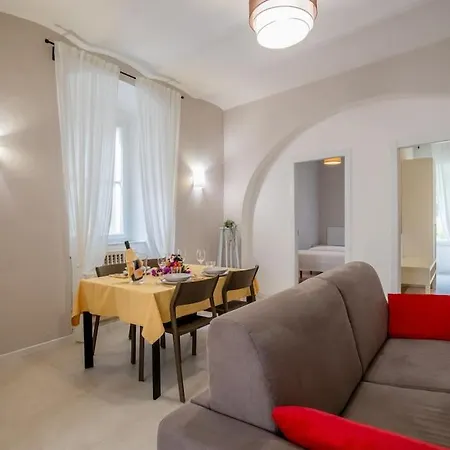 Апартаменты Casasmeraldo *